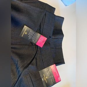 18W Short Worthington Dark Denim Curvy Perfect Trouser- New!